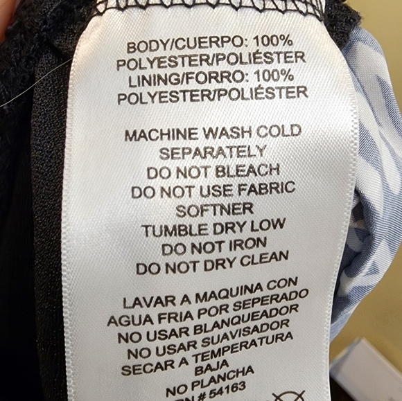 Calvin klein women's comfortable Athletic Short size L - Picture 7 of 11